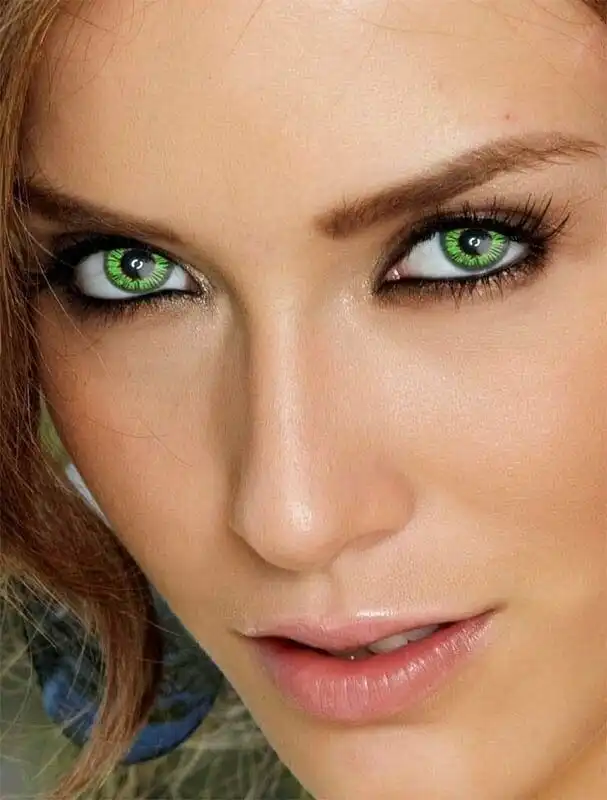 Green ColorMax Water Colors FX Contact Lenses โ Pair - Image 2